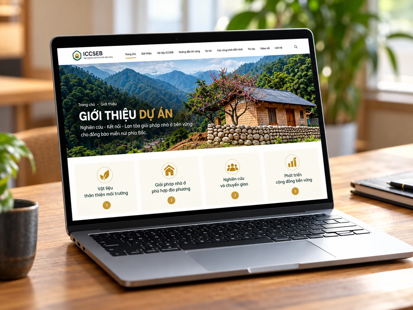 Website ICCSEB hiển thị trên laptop